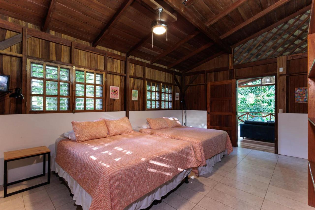 La Kukula Lodge Puerto Viejo de Talamanca Exterior photo