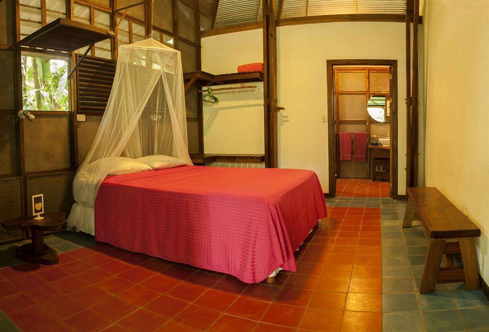 La Kukula Lodge Puerto Viejo de Talamanca Exterior photo