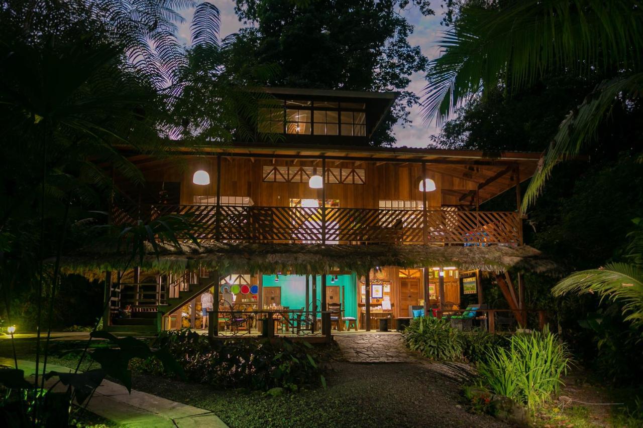 La Kukula Lodge Puerto Viejo de Talamanca Exterior photo